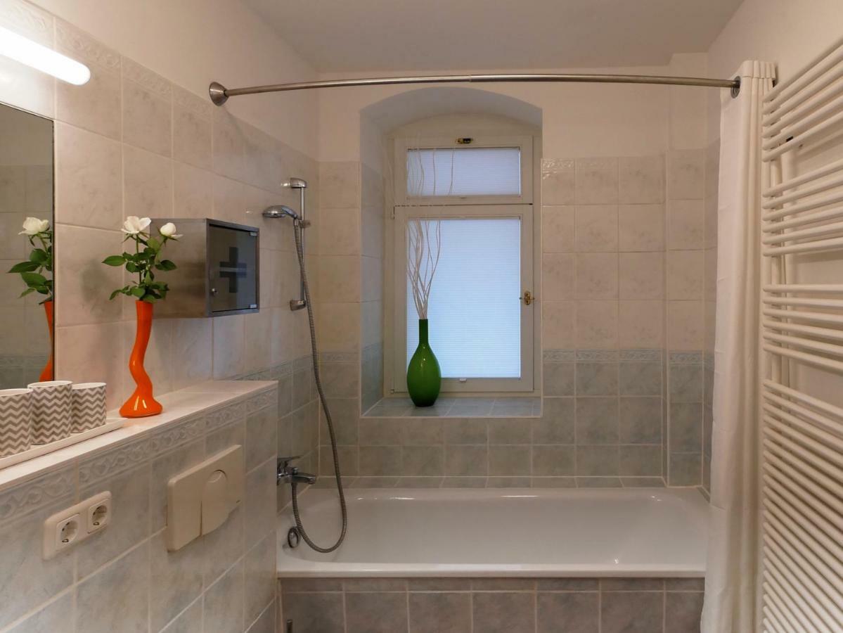 Neustadt - Paradies Dresden Ngoại thất bức ảnh